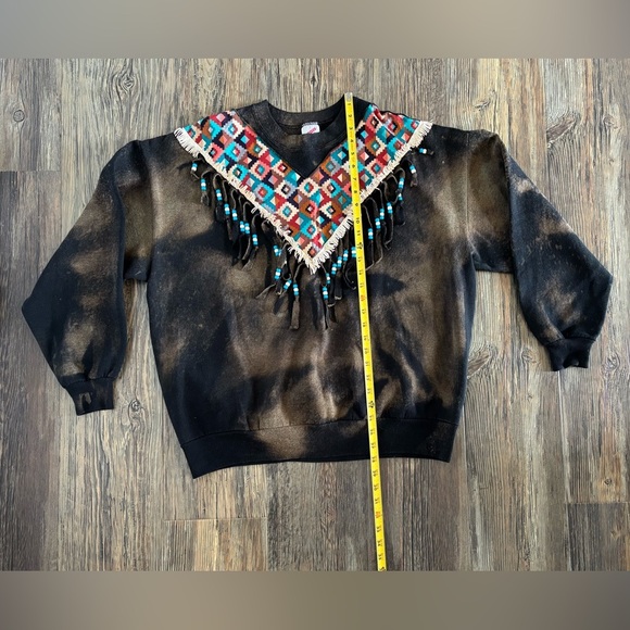 Vtg Jerzees Crewneck Sweatshirt Womens 2XL Aztec Black Bleach Dyed Beaded Fringe - Picture 3 of 11